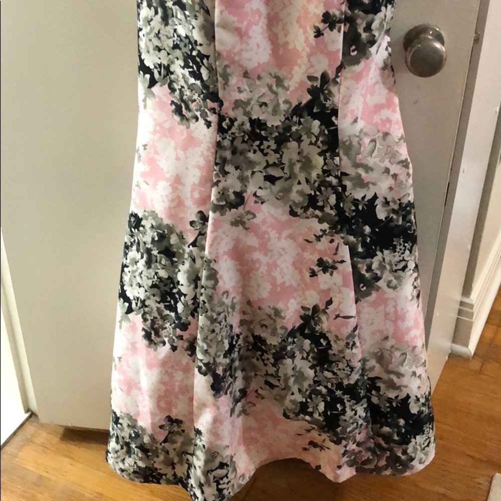 Prom dress - Picture 3 of 4